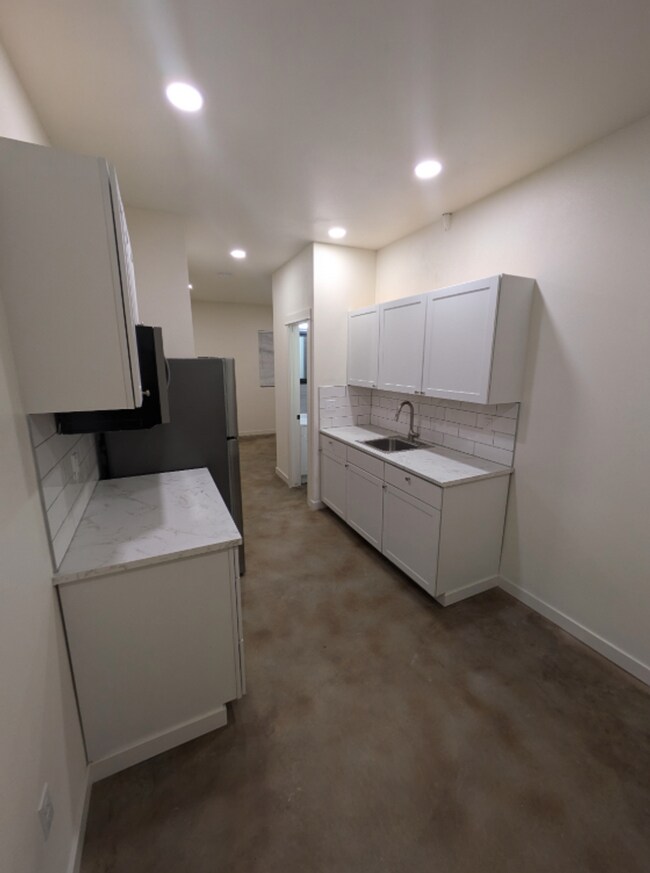Foto del edificio - 541 Taylor Ave