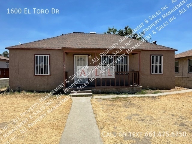 Building Photo - 1600 El Toro Dr