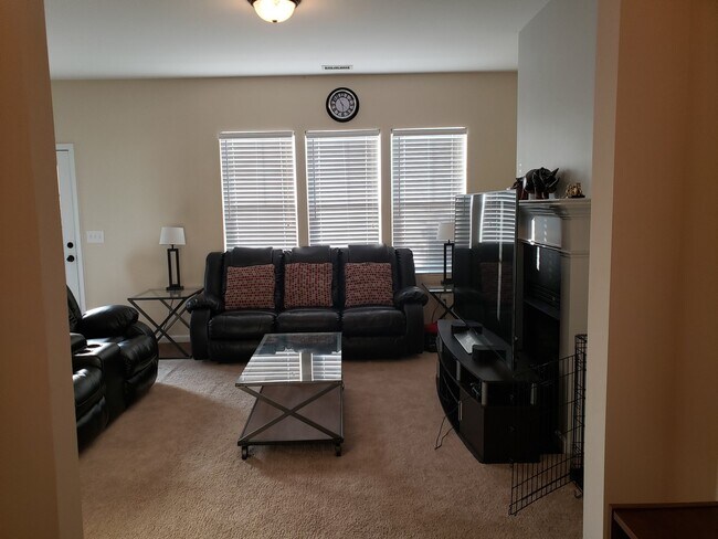 Foto del edificio - 3 Bedroom 2.5 bath home in The Landing at ...