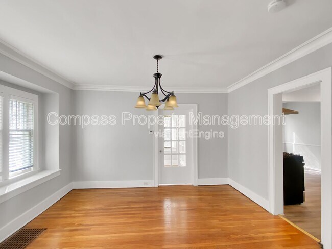 Foto del edificio - 1131 Benjamin Ave SE