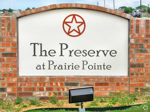 Complejo - The Preserve at Prairie Pointe