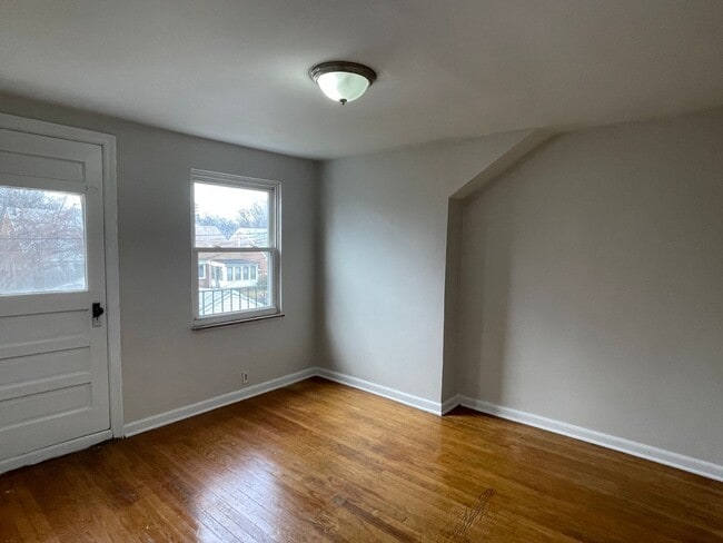 Foto del edificio - 18461 Washburn St