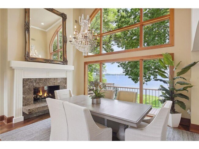 Building Photo - Furnished Minnetonka Lakeshore!