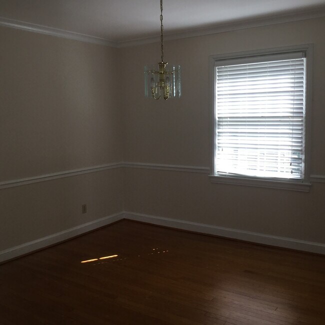 Photo - VERY NICE HOME IN EDGEMOOR SUBDIVISION