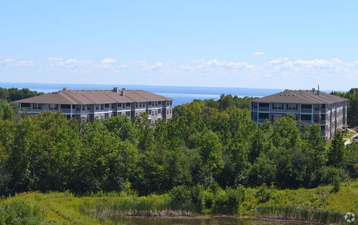 Summit Ridge Luxury Apartments Rentals Duluth, MN