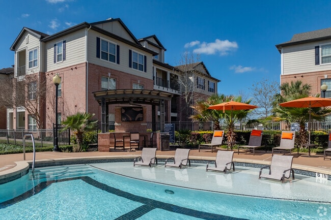 Piscina - Halcyon West