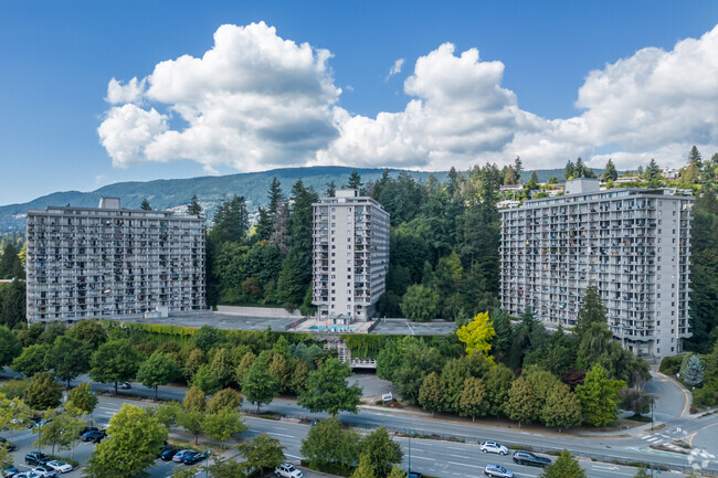 Building Photo - Park Royal Towers