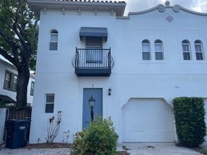 Building Photo - 409 S Westland Ave