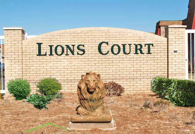 Foto del interior - Lions Court Apartments