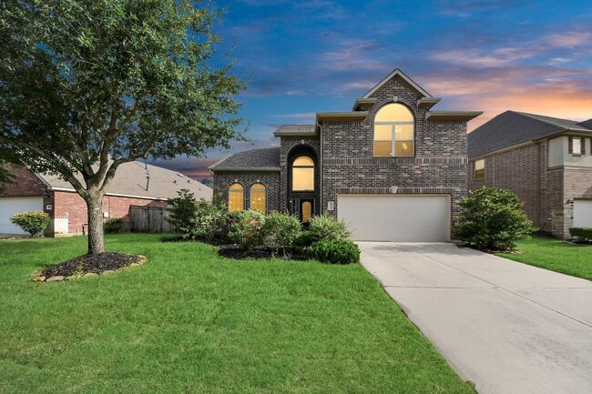 Building Photo - 28523 Pleasant Forest Dr