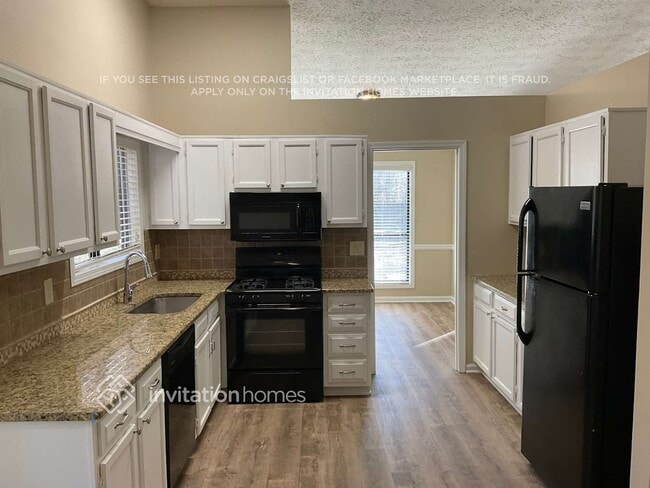 Foto del edificio - 504 Brolley Pl