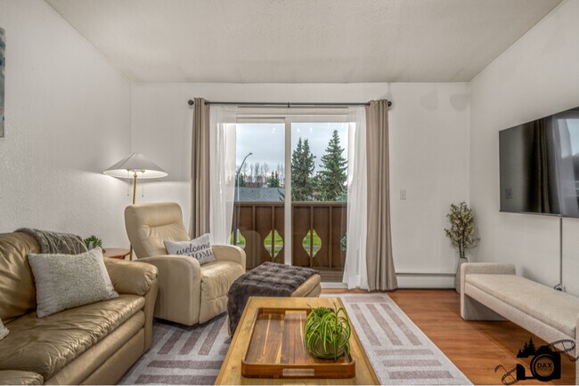 Foto del edificio - 4401 Reka Dr