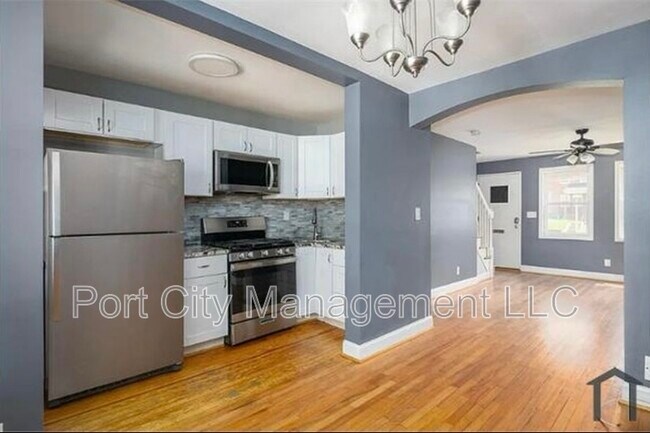 Foto del edificio - 6816 Gough St