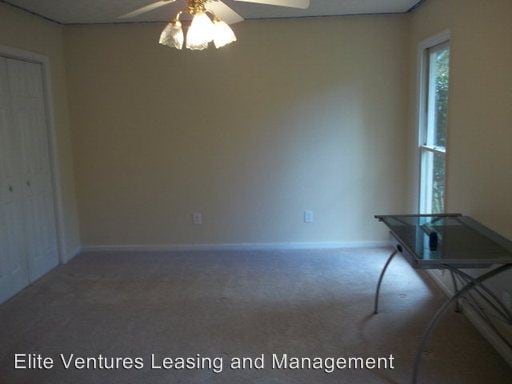 Building Photo - 145 Hamilton Mulberry Grove Rd