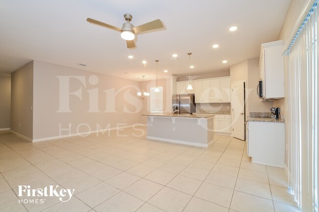 Building Photo - 1250 Ponca Rd