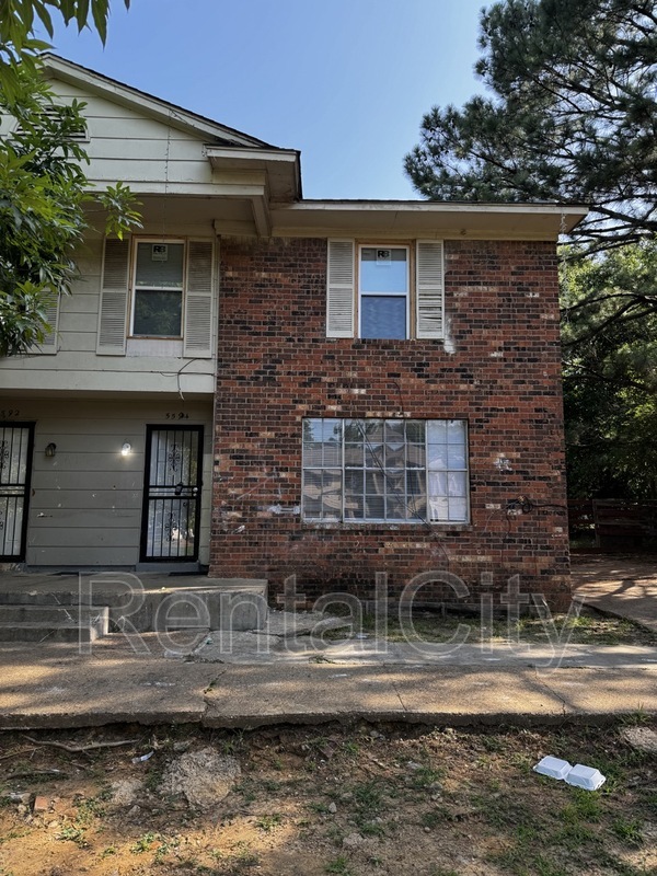 Building Photo - 5594 Apple Blossom Dr