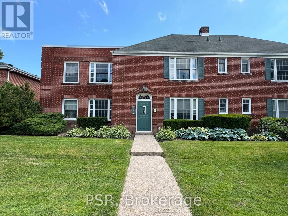 Primary Photo - 5-25 Airdrie Rd
