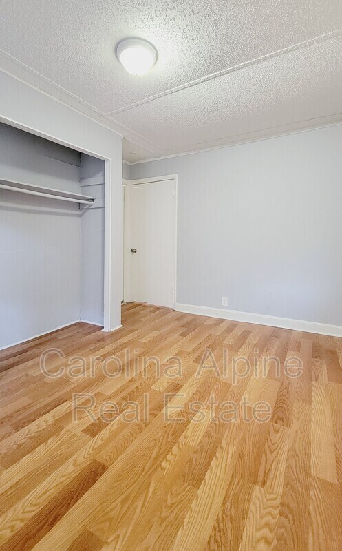 Foto del edificio - 340 Mountain View St