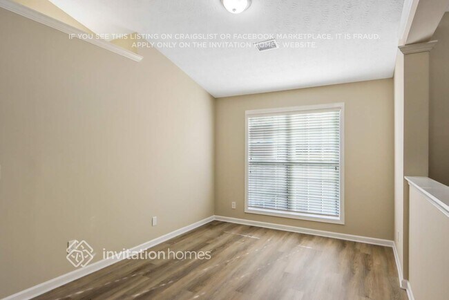 Building Photo - 250 Covington Dr