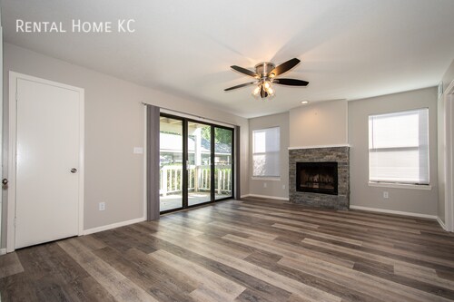 Foto del edificio - Stylish and Spacious ground-floor Condo  #...