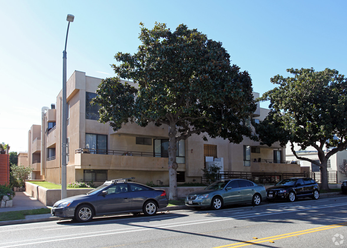 Foto principal - 14th Street Palace Apts.