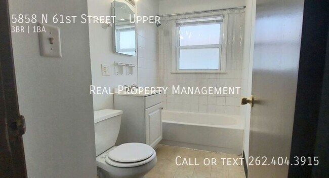 Foto del edificio - 5858 N 61st St