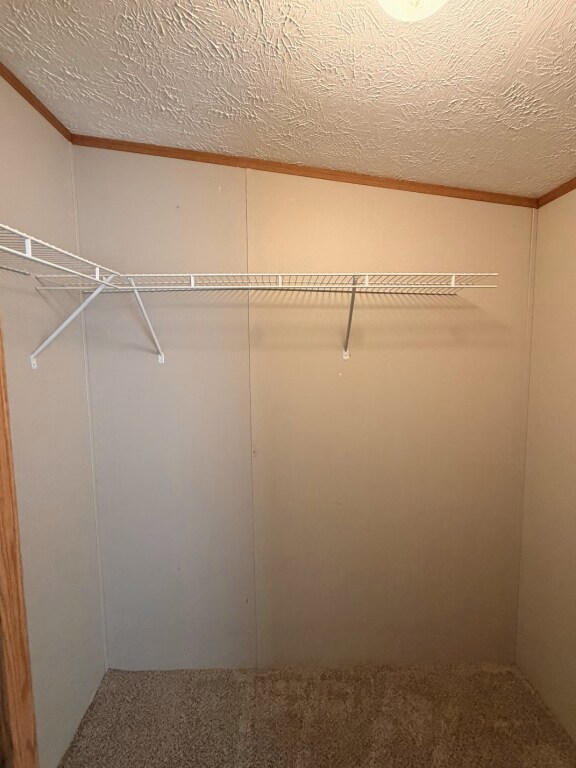 Foto del edificio - 6112 Foote Mineral Ln