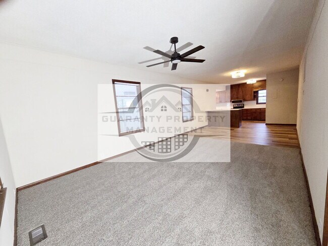Foto del edificio - 304 S 17th St