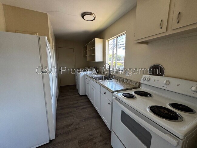 Foto del edificio - 2780 Argyll Ave