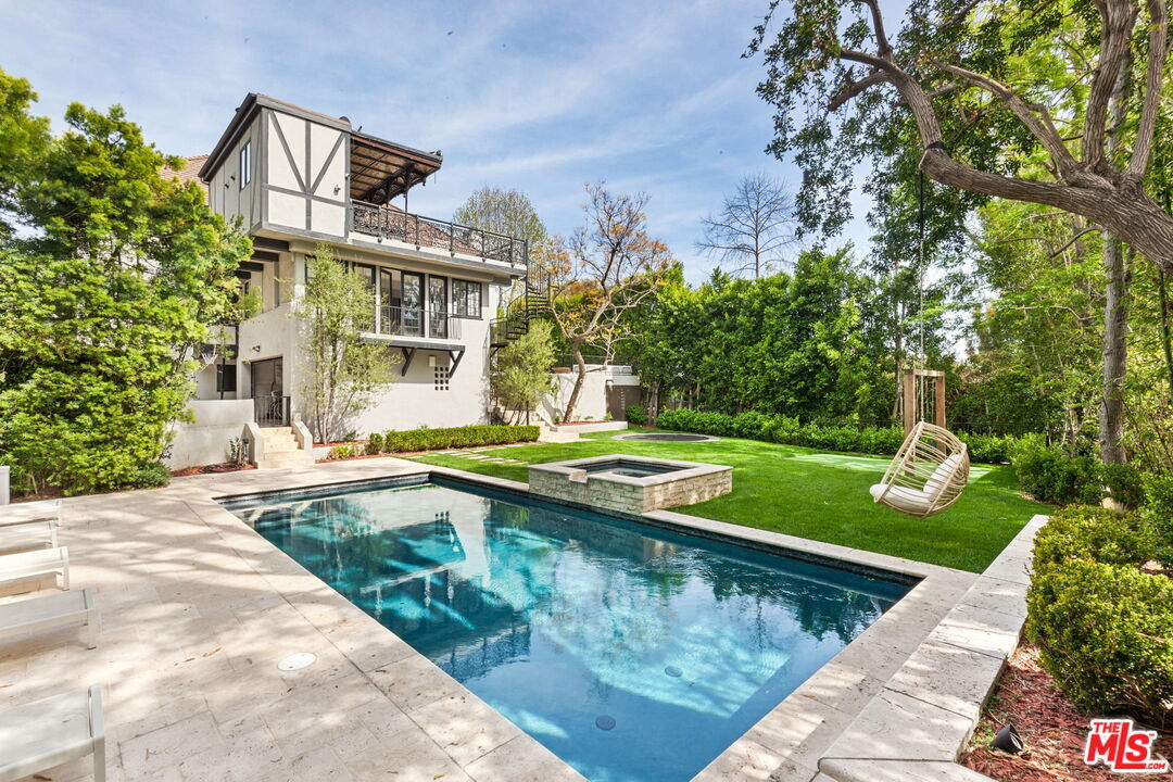 Foto principal - 2341 Nottingham Ave