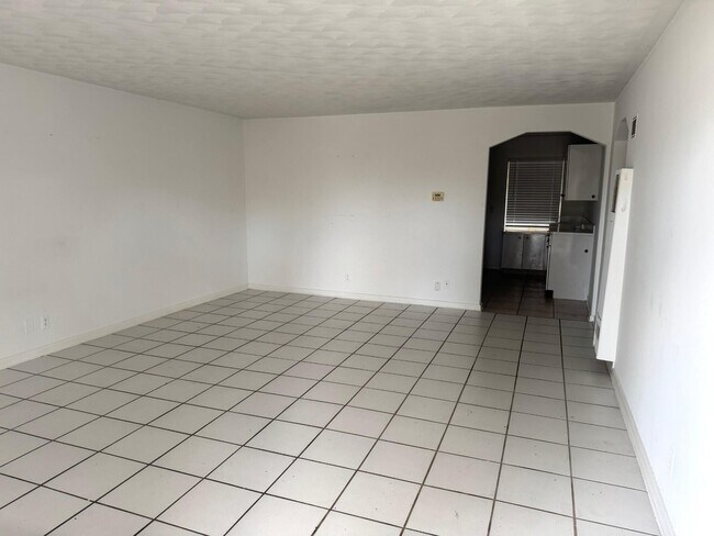 Foto del edificio - 4802 N Flagler Dr