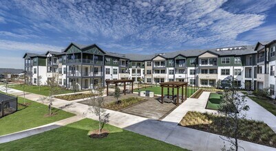 Building Photo - 2825 Sophie Ln