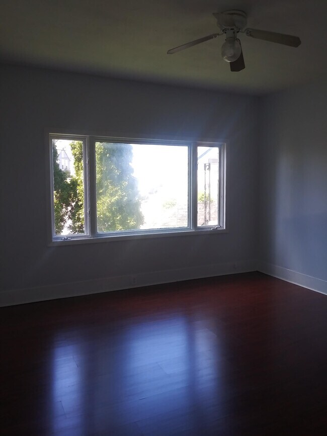 Foto del edificio - 1100 Butternut St