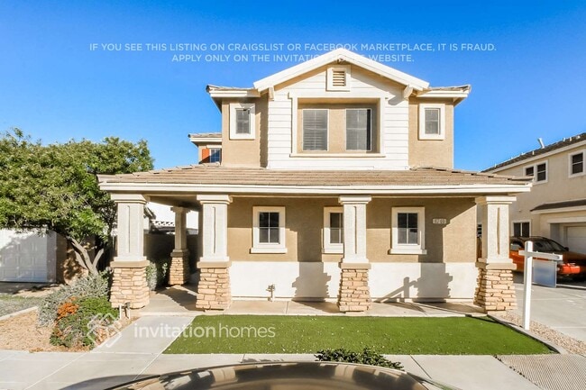 Building Photo - 8740 E Kiowa Ave