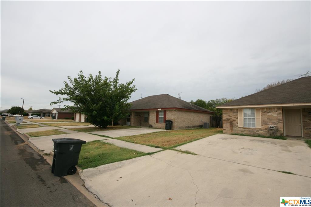 Primary Photo - 1705 Windward Dr