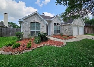 Building Photo - 4615 Bayview Ct