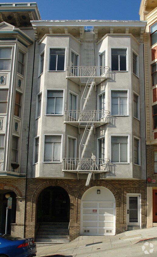 Building Photo - 1815 Leavenworth St