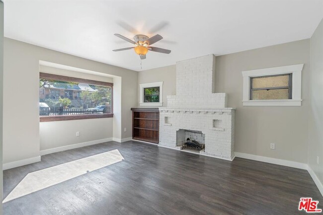 Building Photo - 4119 Berenice Ave