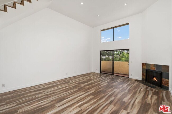 Foto del edificio - 3712 Evans St W