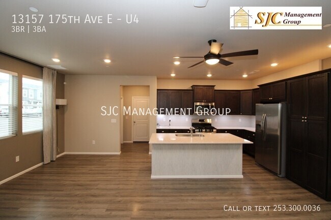 Building Photo - Three bedroom condo in Tehaleh neighborhood