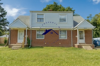 Building Photo - 3050-3058 Gloria St