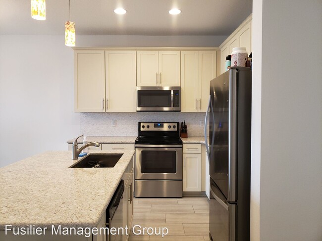 Building Photo - 3 br, 2.5 bath House - 14231 Swanley Street