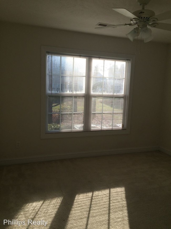 Building Photo - 4 br, 3 bath House - 1372 Cottage Way