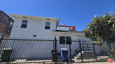 Building Photo - 4150 W Pico Blvd