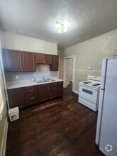 Building Photo - 2022 Castelar St