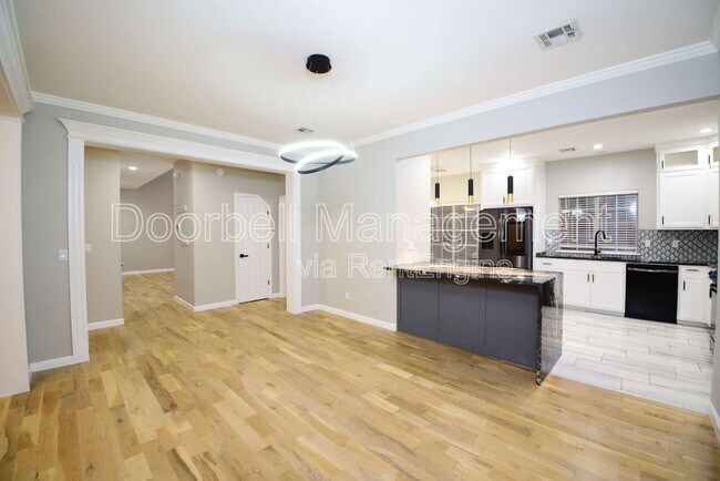 Foto del edificio - 9512 E 78th Pl