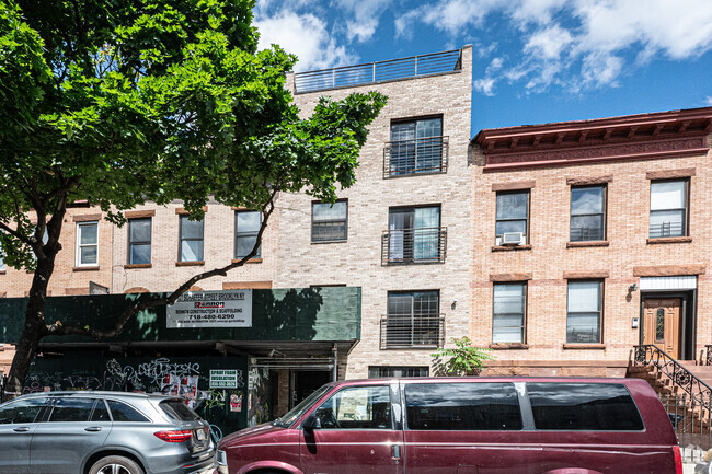 Building Photo - 129 Schaefer Street