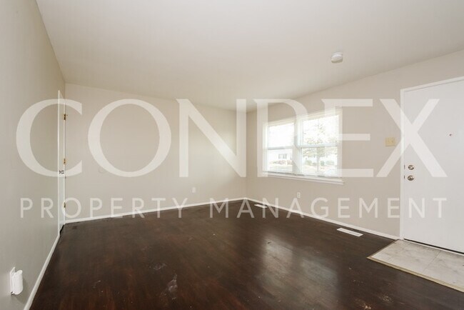 Foto del edificio - Beautiful 3 bedroom 1.5 bath - Hazelwood