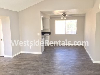 Foto principal - 7916 Stark Dr