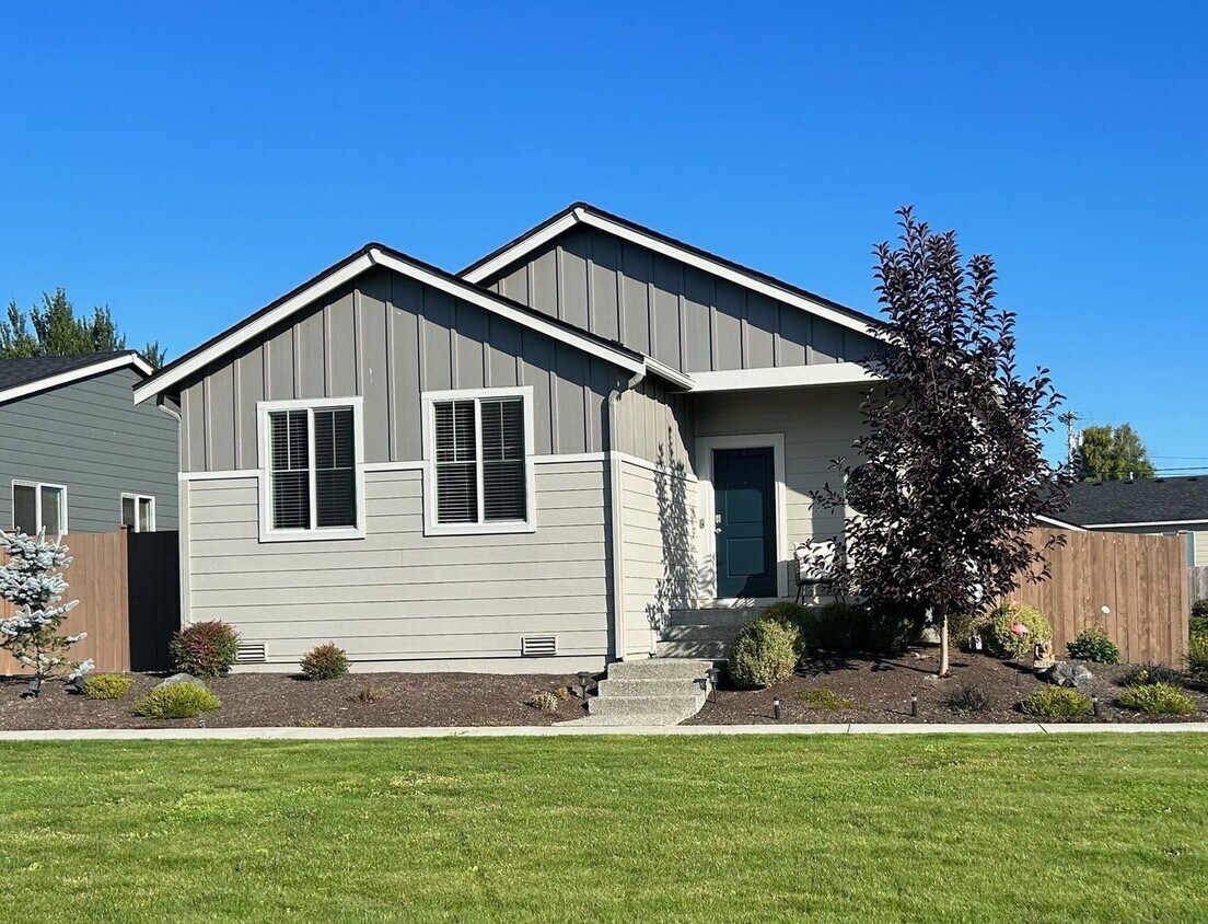 6721 283rd Pl NW, Stanwood, WA 98292 House Rental in Stanwood, WA